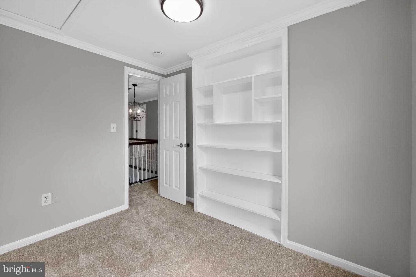 6 Circle Drive photo 29