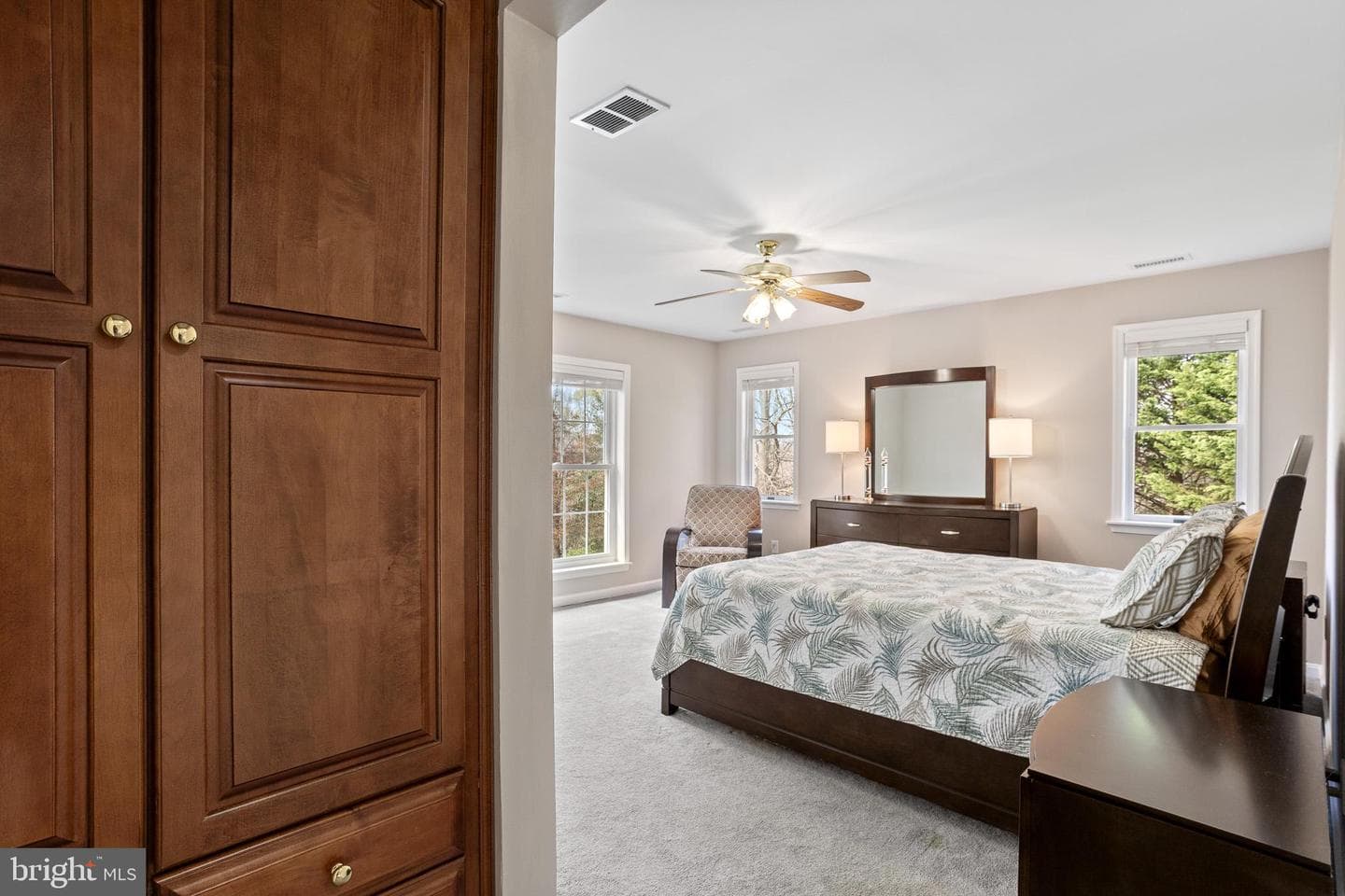 591 Pinedale Drive photo 5