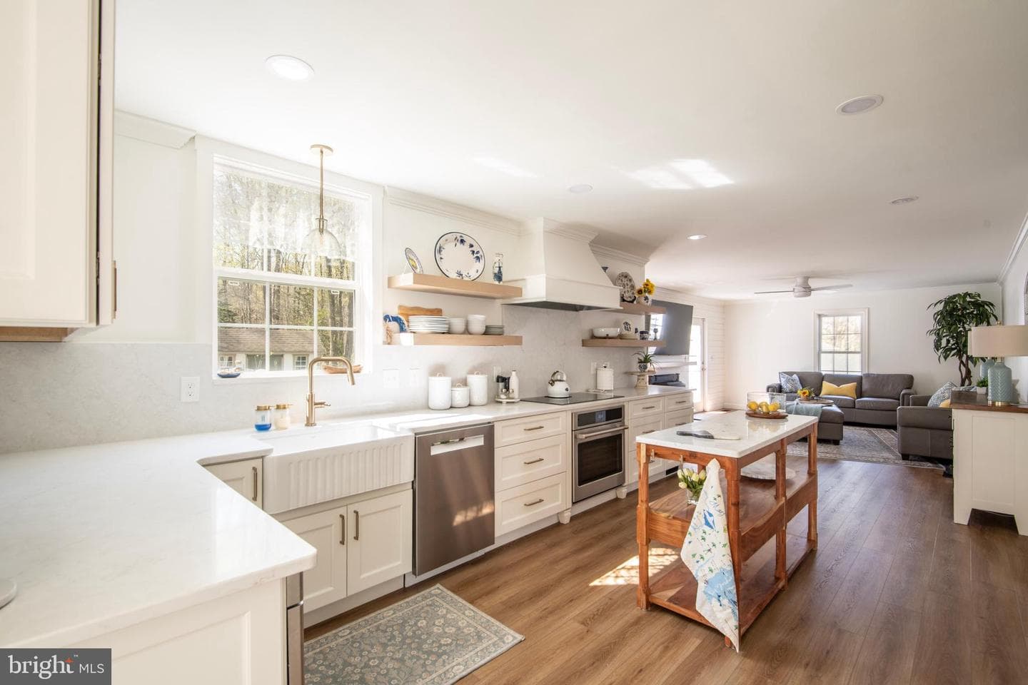 3646 N Carolina Ave. photo 8