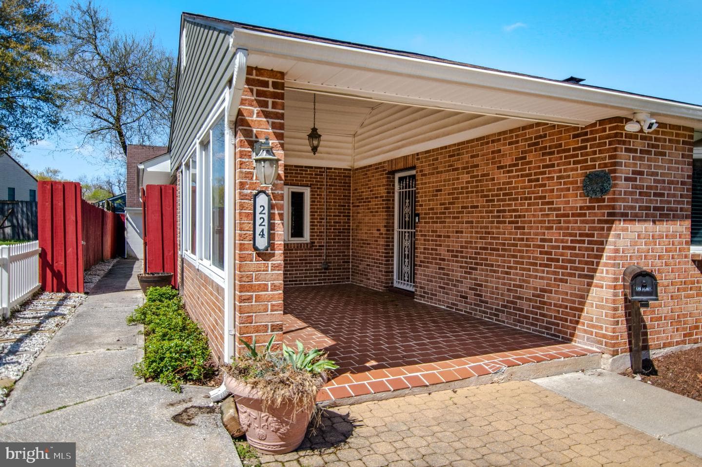 224 Carroll Road photo 4