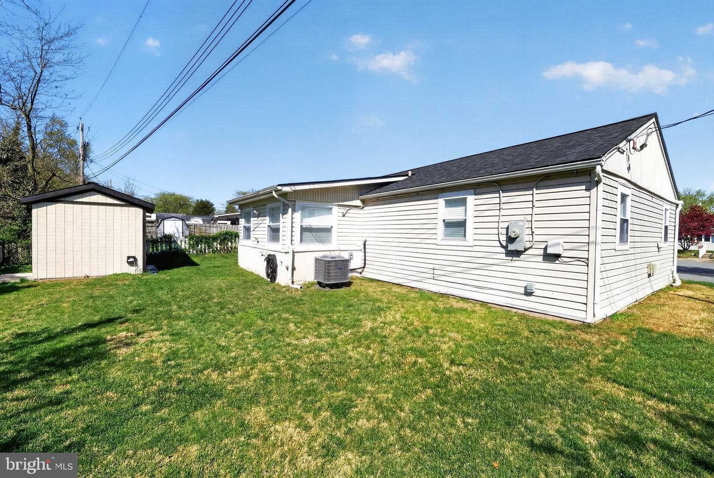 1807 Tower Road photo 14