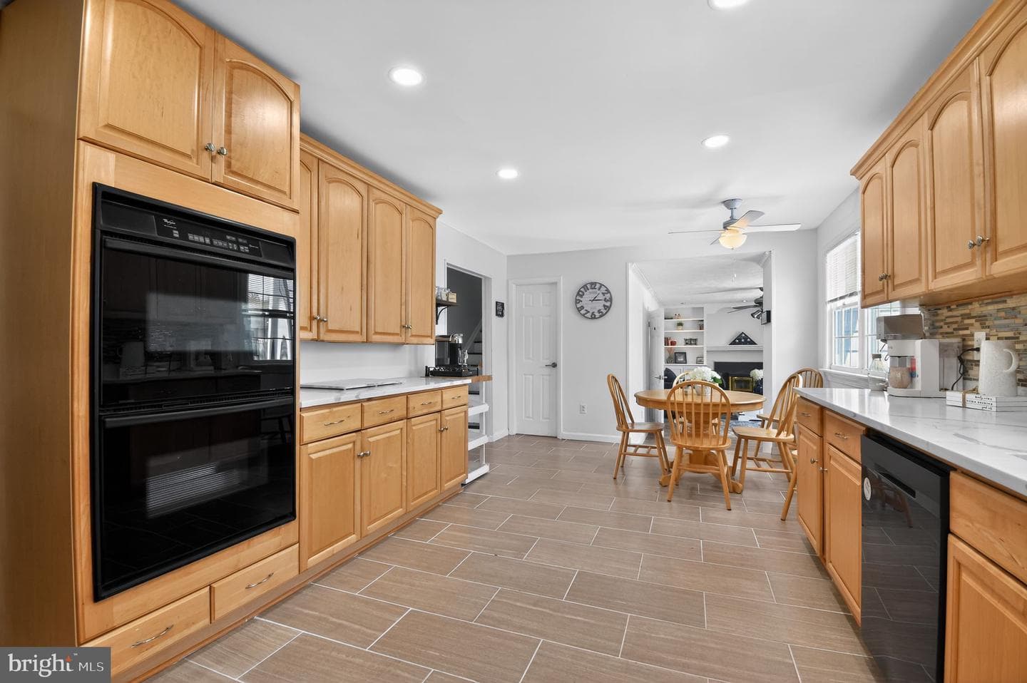 859 Birchwood Court photo 13