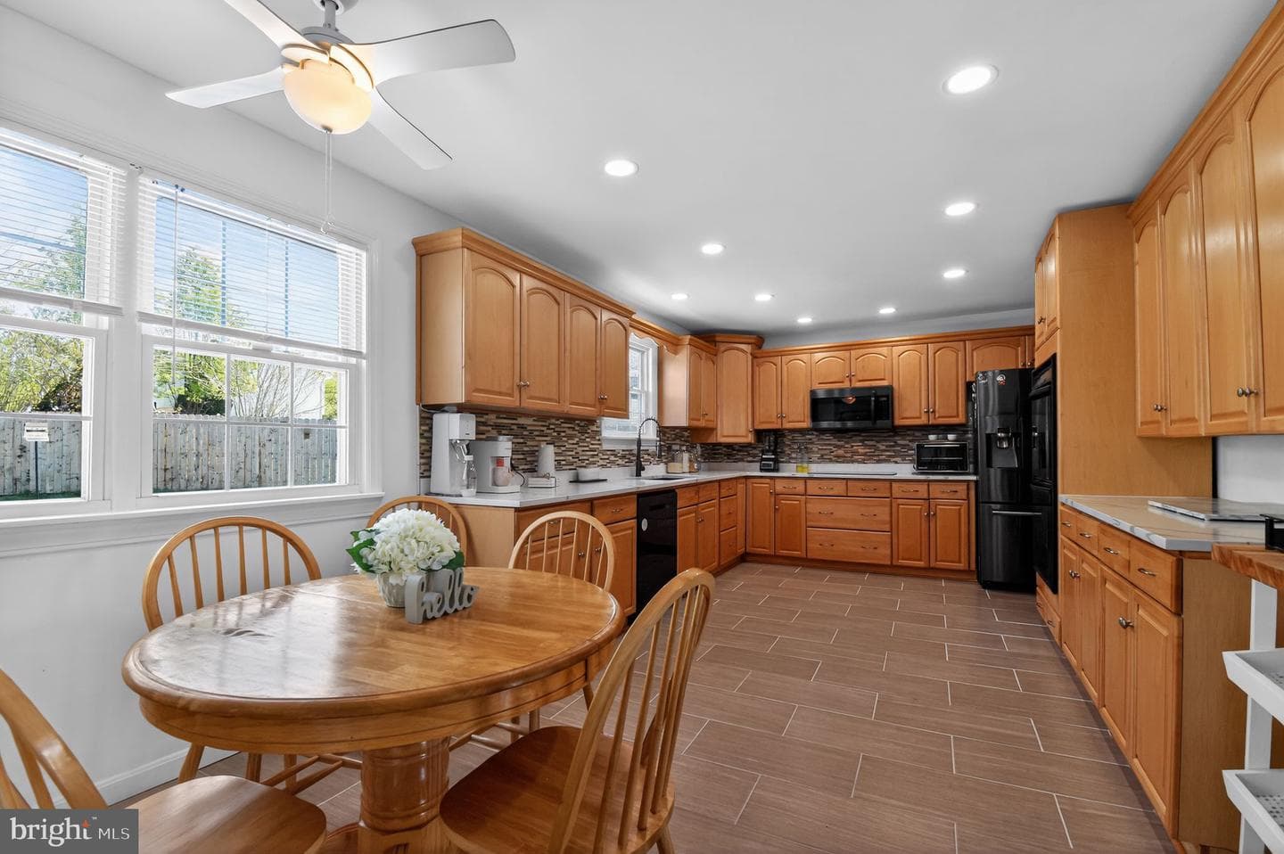 859 Birchwood Court photo 14