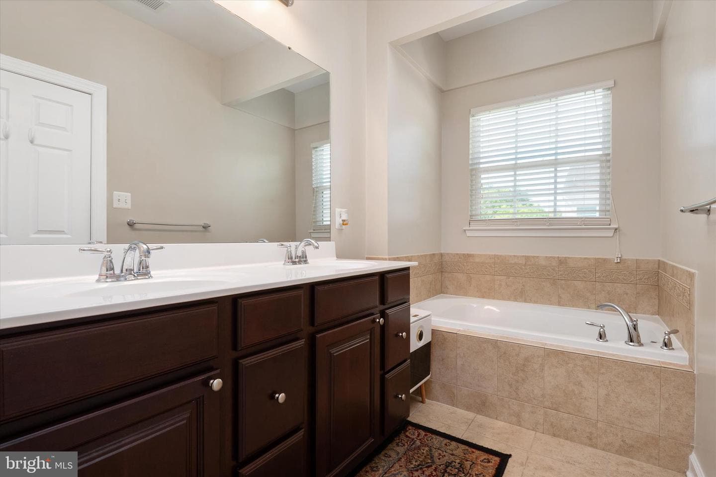 7203 Dorchester Woods Lane photo 24