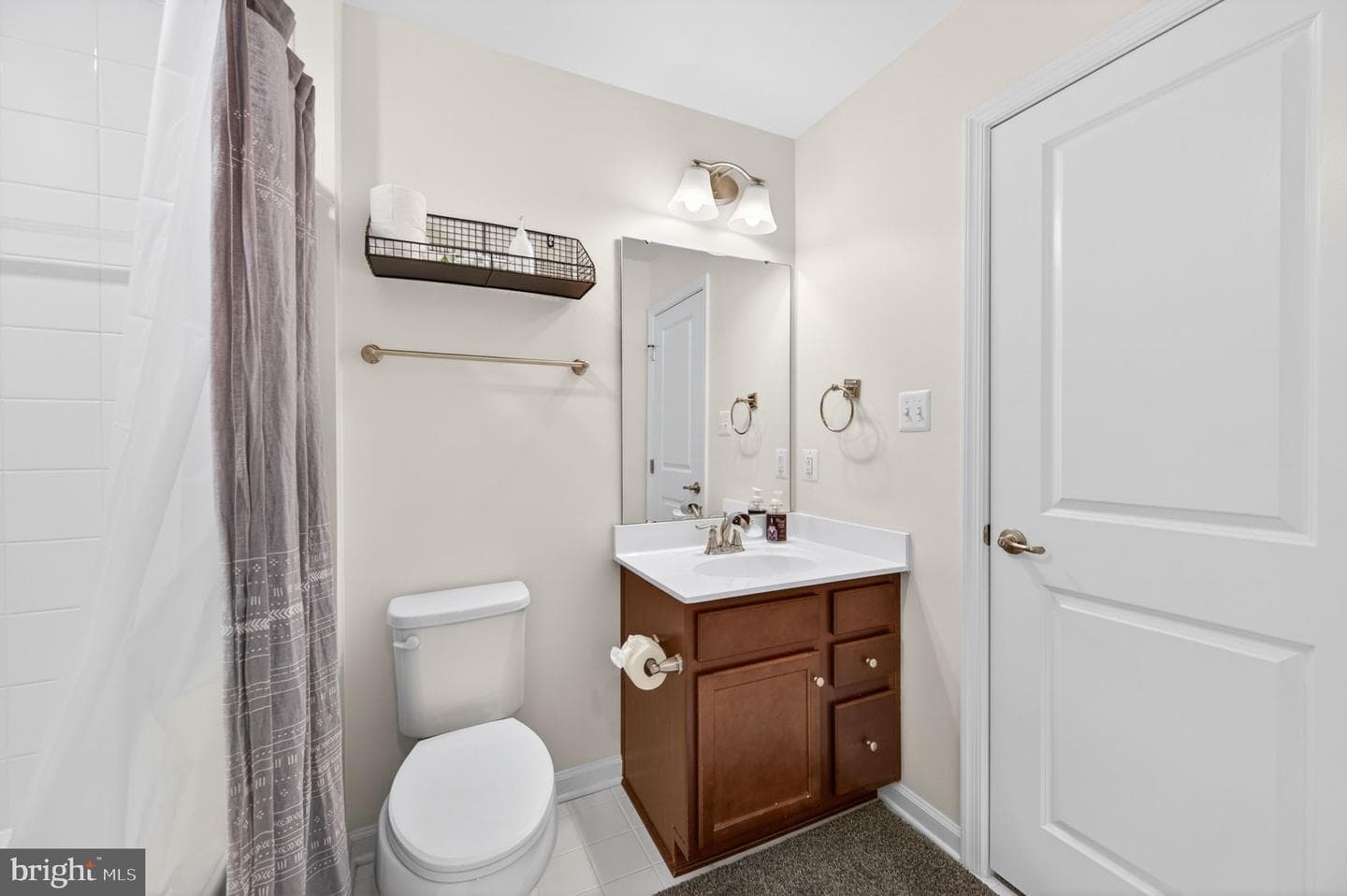 643 Ravenwood Drive photo 31