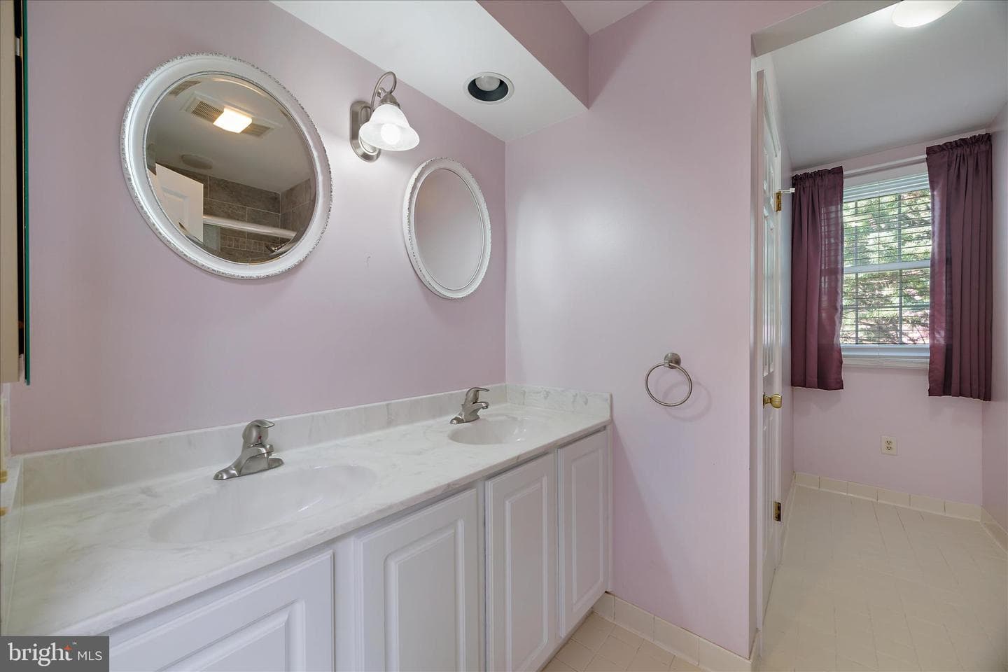 335 Butternut Court photo 42