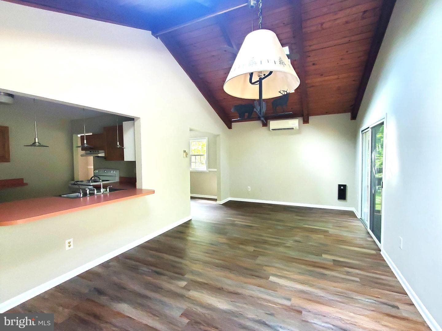 1122 Crestview Drive photo 11