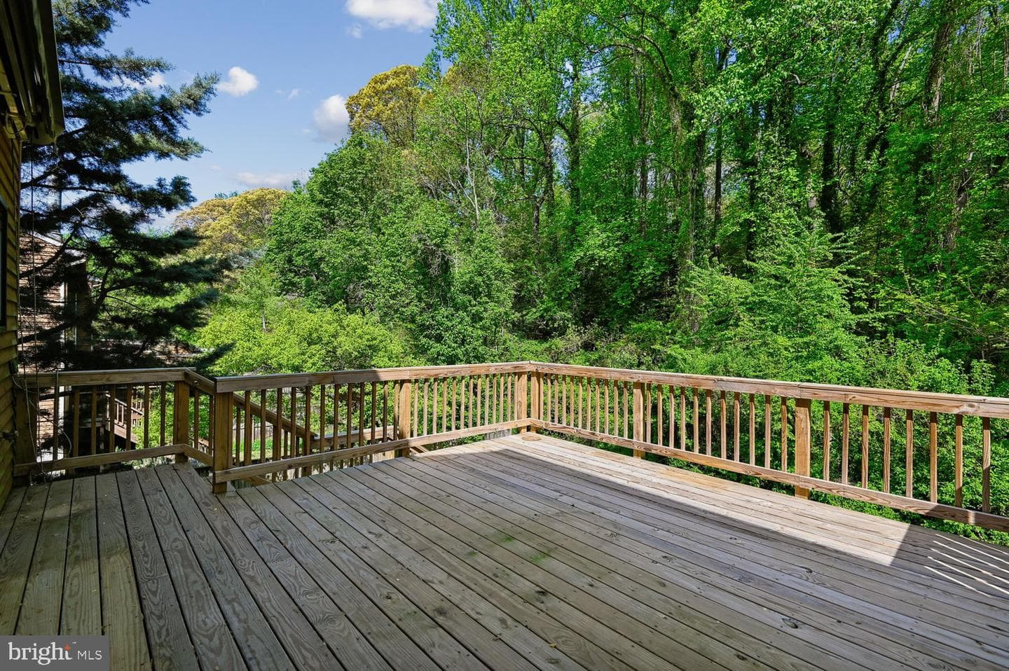 434 Peach Court photo 2