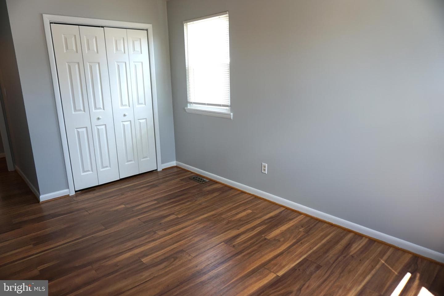 702 Londontown Road photo 20