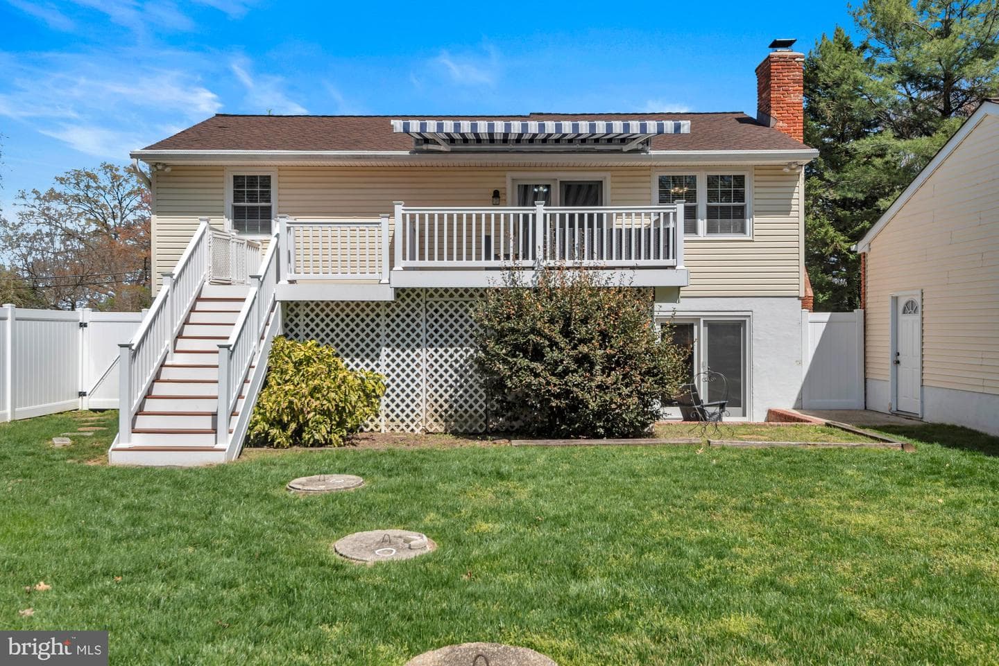 970 Magothy Avenue photo 33
