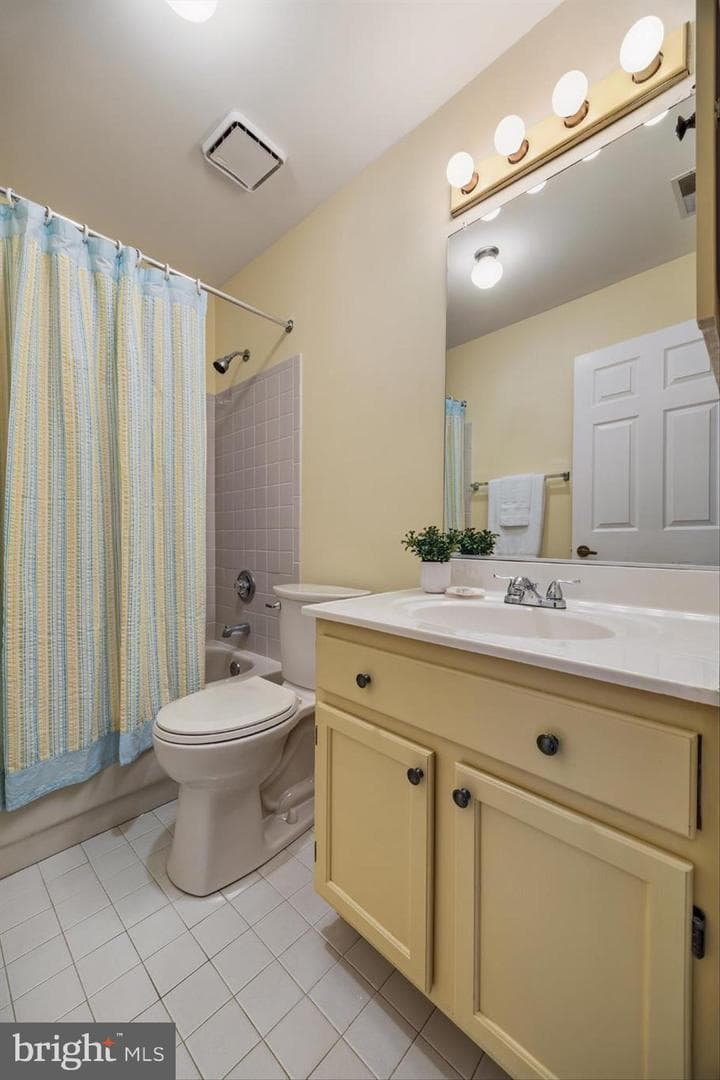 907 Beacon Way photo 14