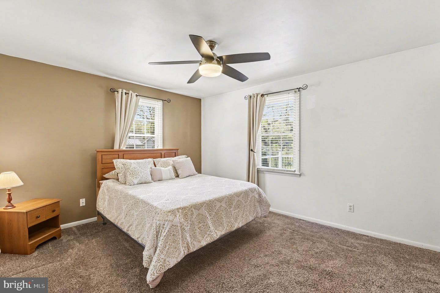 804 White Avenue photo 11