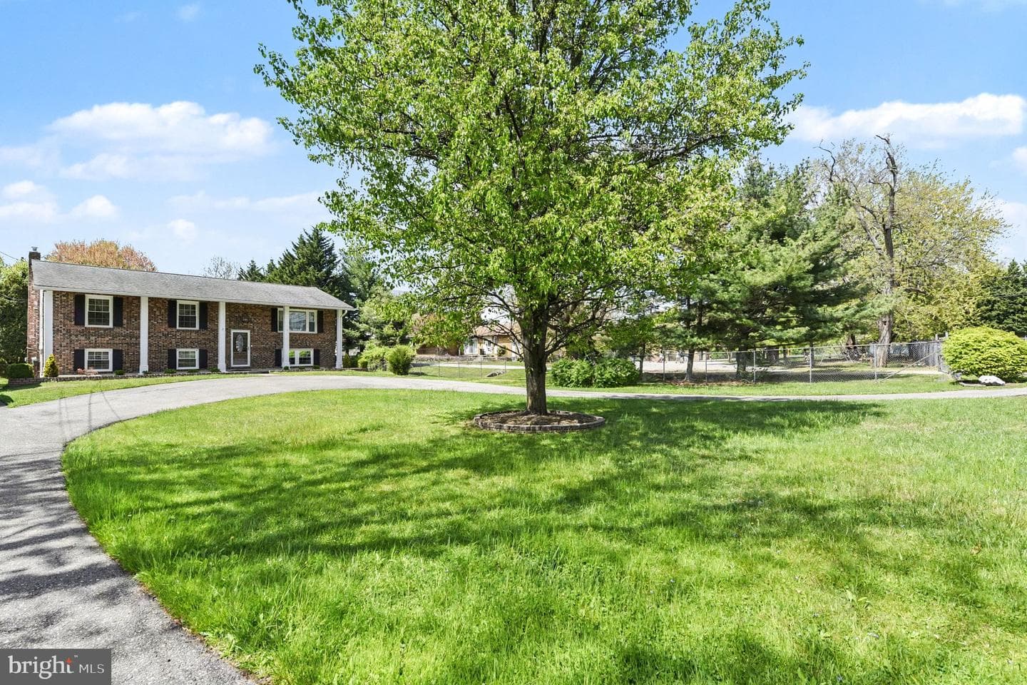 804 White Avenue photo 26