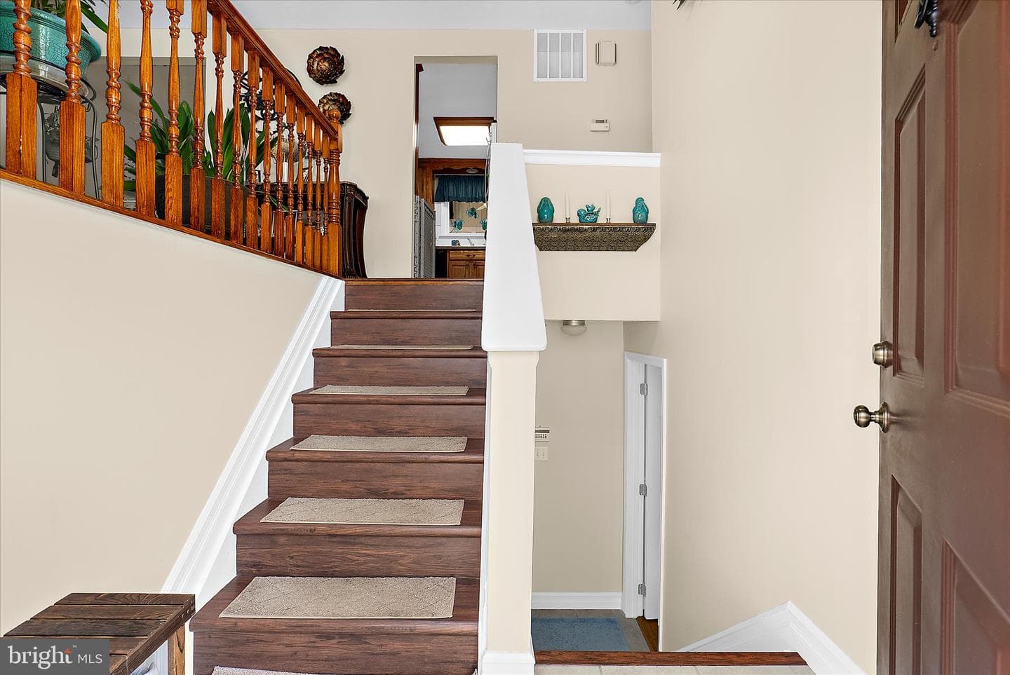 379 Dublin Drive photo 3
