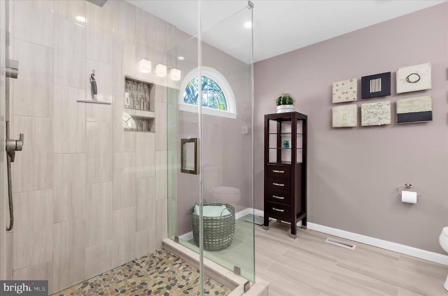 1110 Charing Cross Drive photo 36
