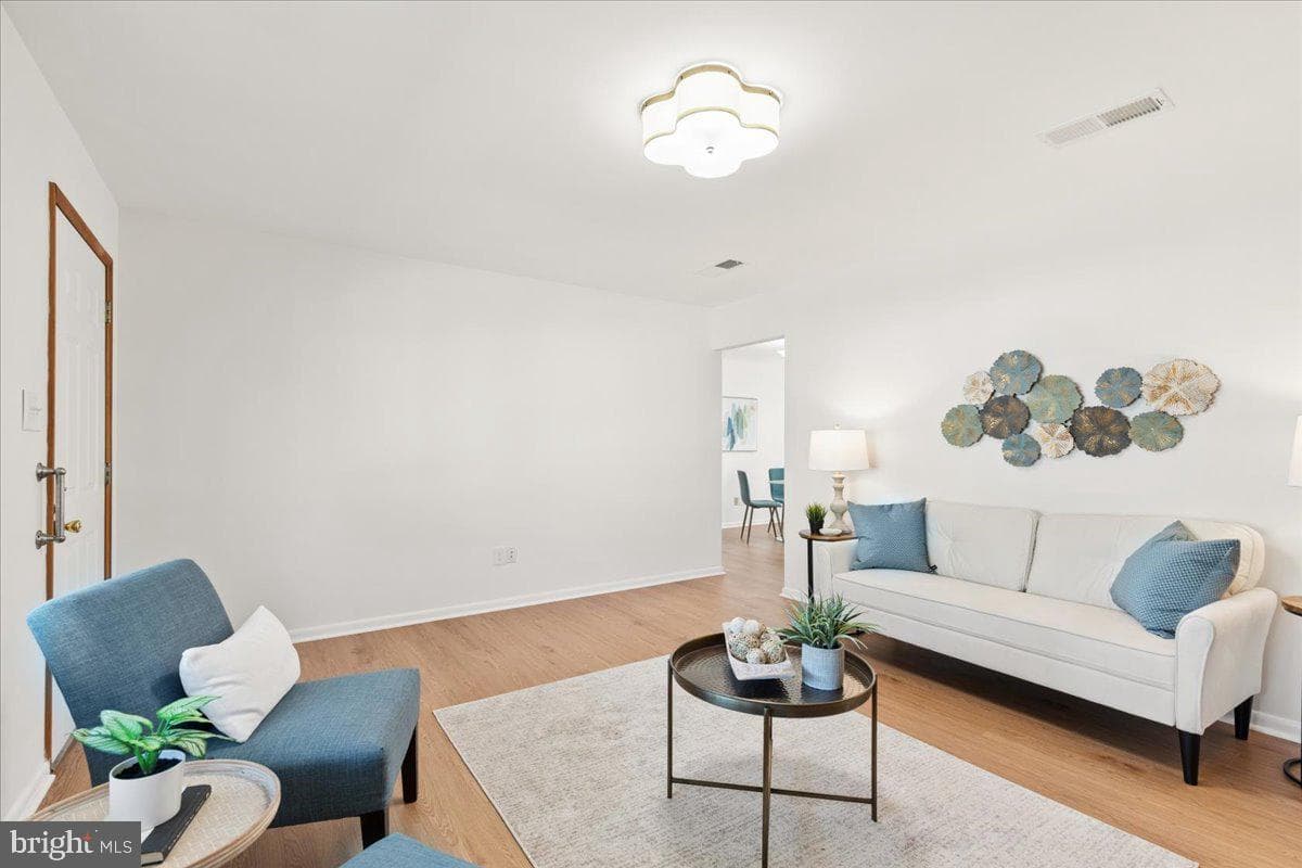 723 207th Street photo 6