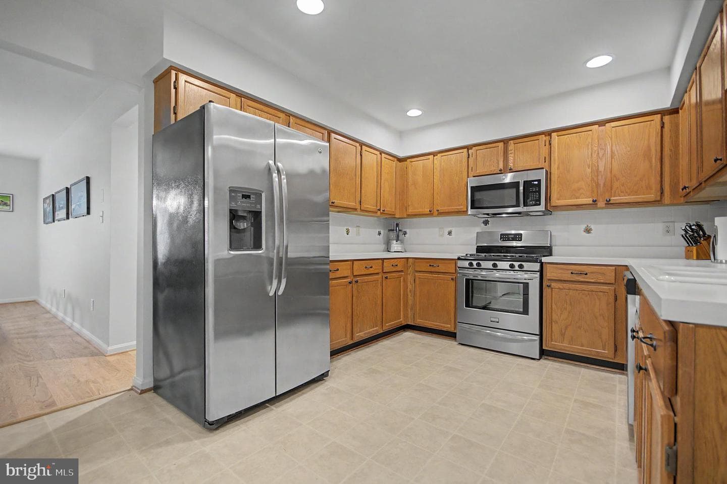 809 Midship Court photo 16