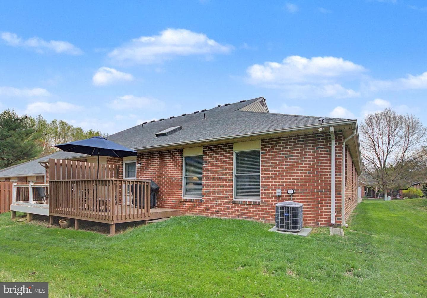 809 Midship Court photo 34