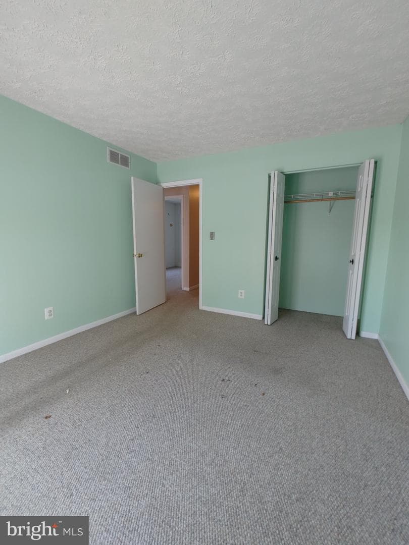 204 Granada Road photo 12