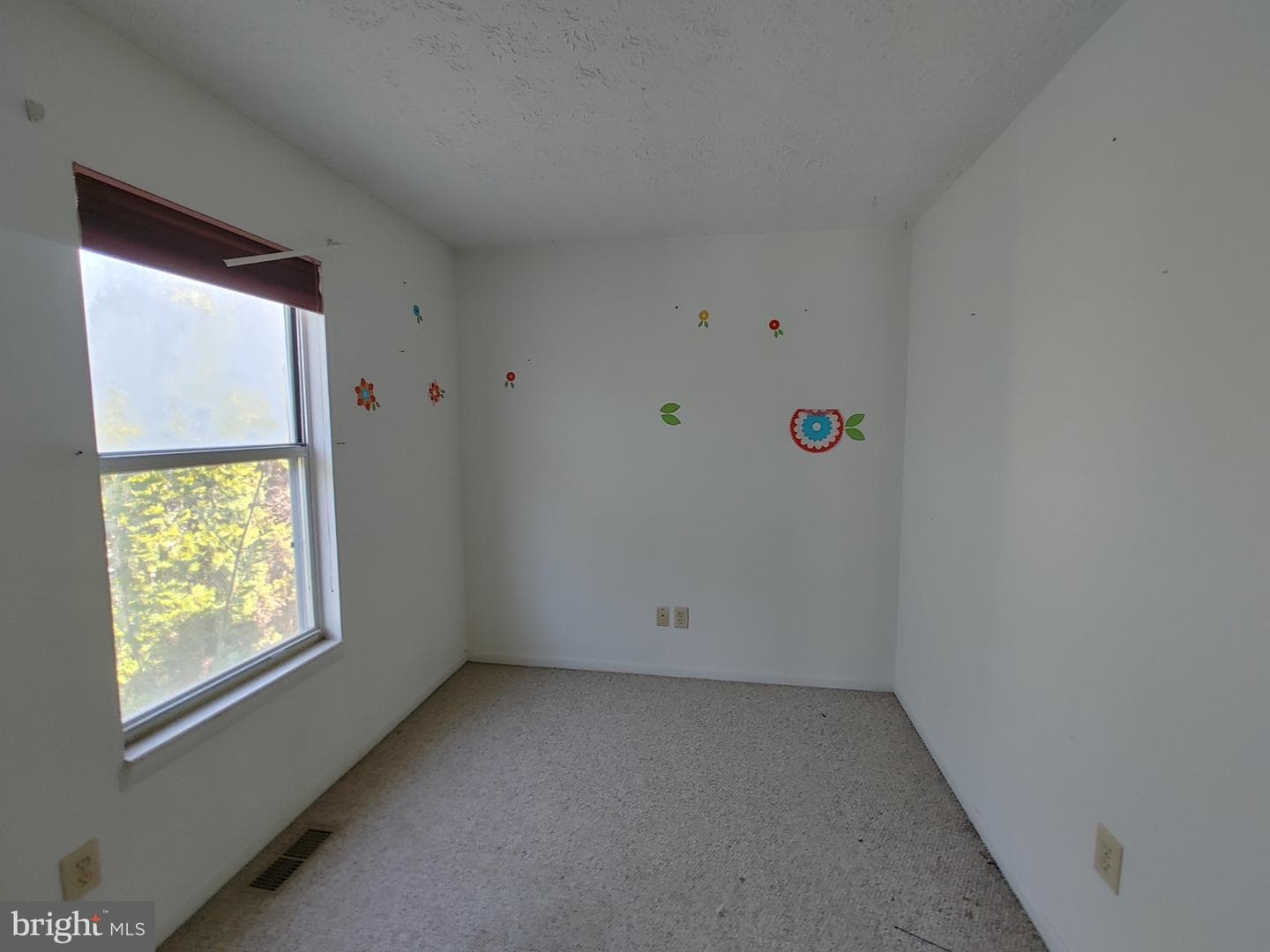204 Granada Road photo 15