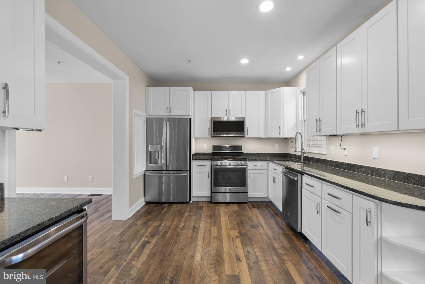 1304 Hill Born Drive photo 11