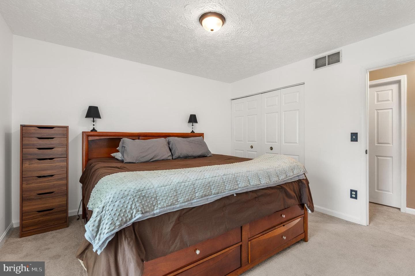 1315 Somerset Road photo 17