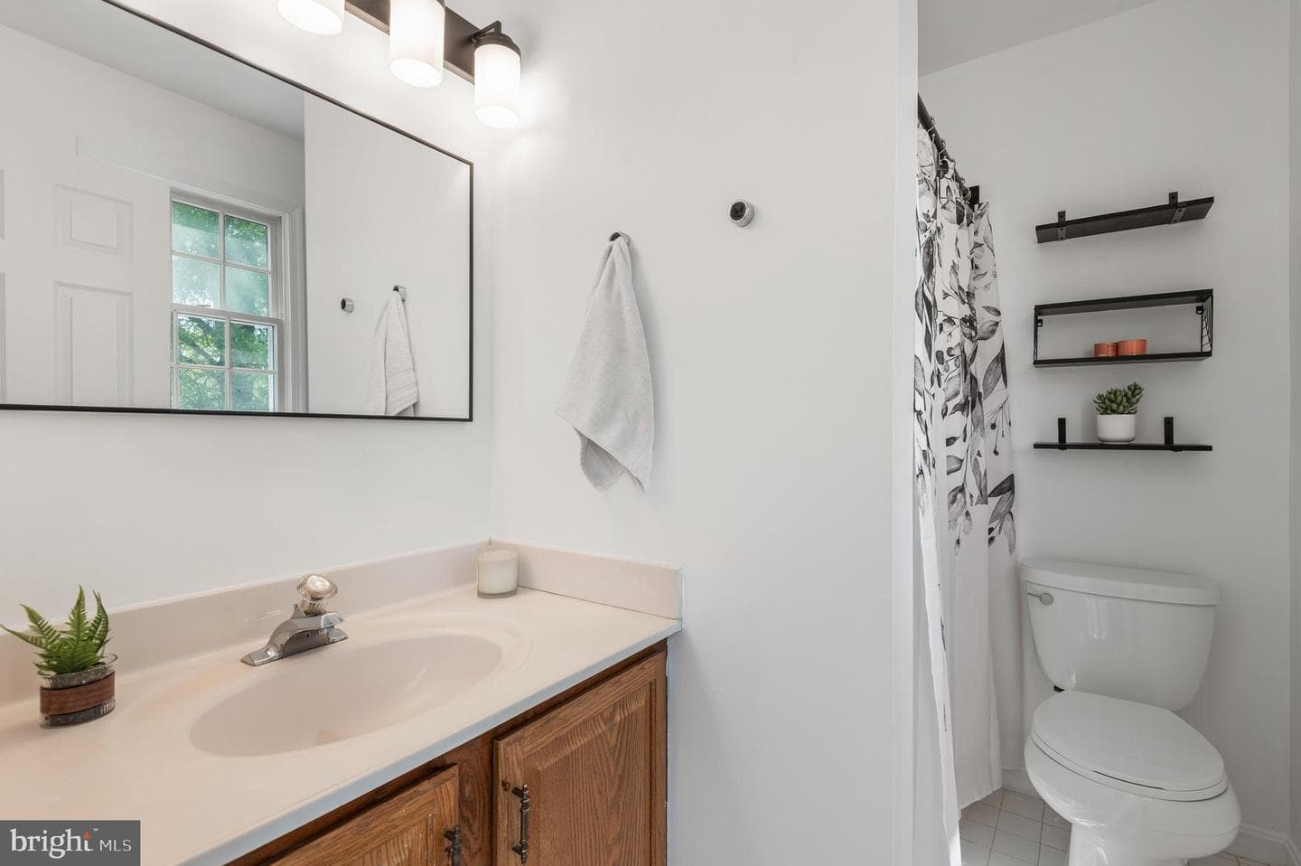 1315 Somerset Road photo 18