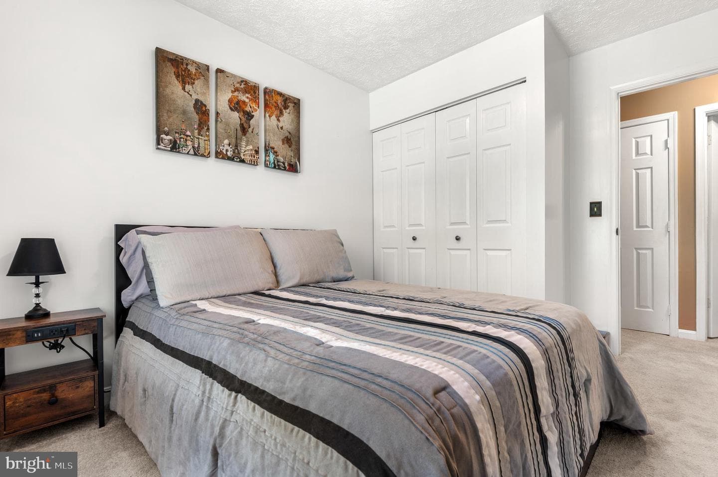 1315 Somerset Road photo 20