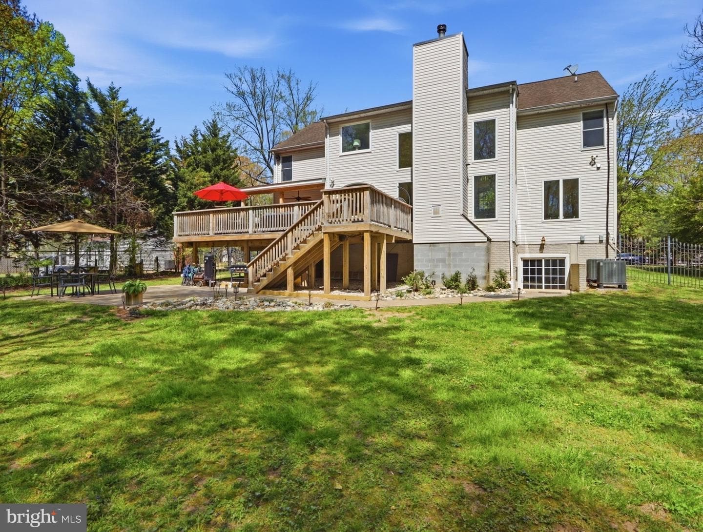 311 Riverdale Road photo 58