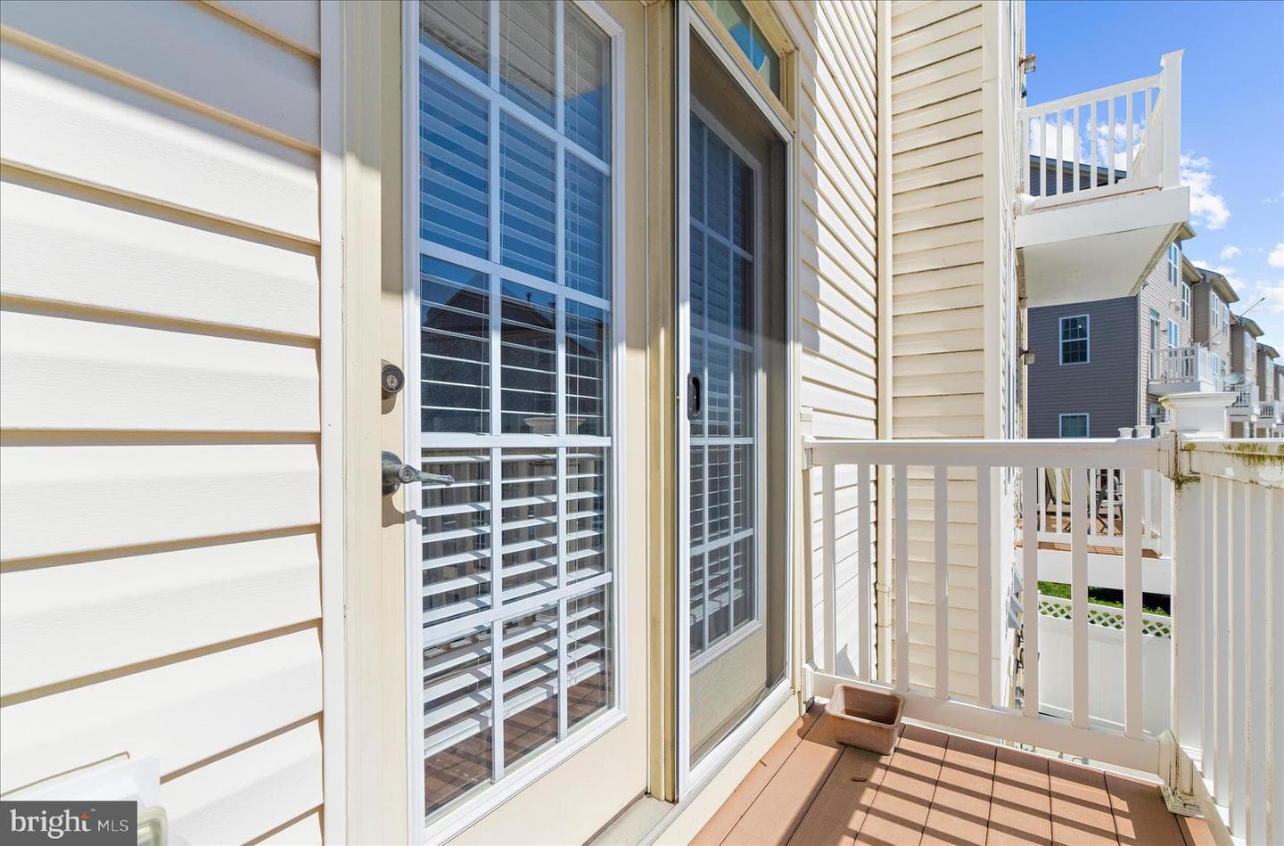346 Chessington Drive photo 26