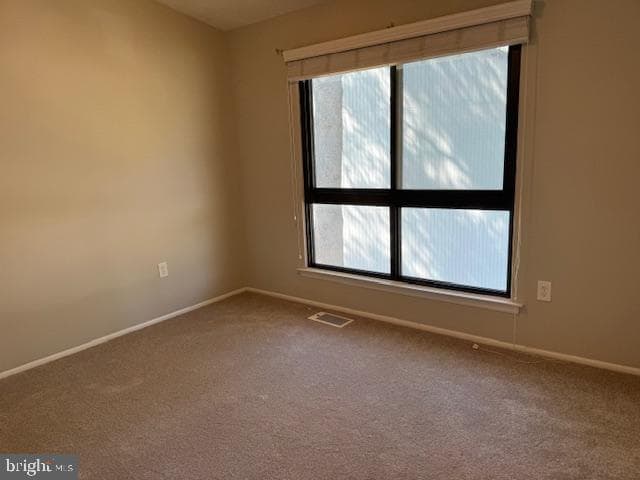 2032 Cambridge Drive photo 21