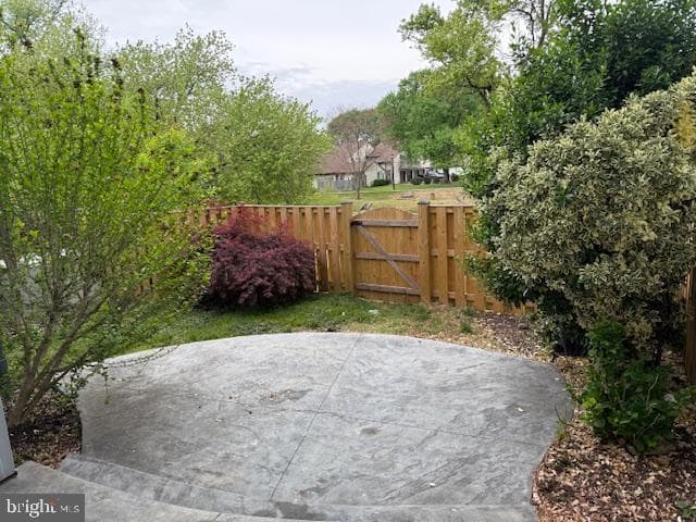 2032 Cambridge Drive photo 25