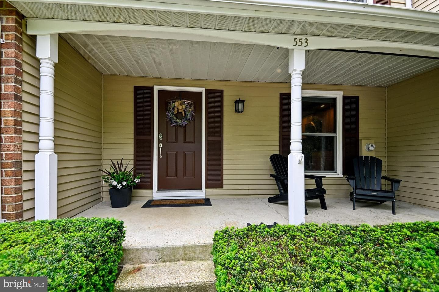 553 Bay Dale Court photo 3