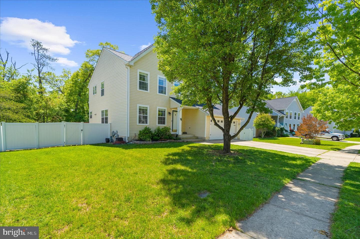8028 High Oak Road photo 4