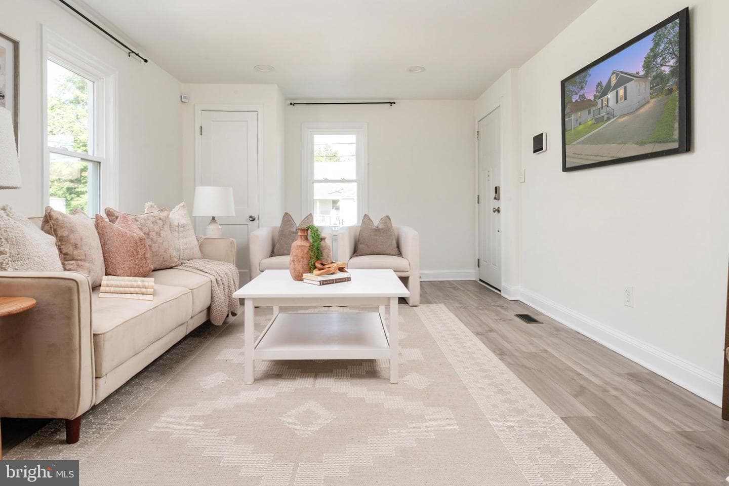 5 Hampton Road photo 3
