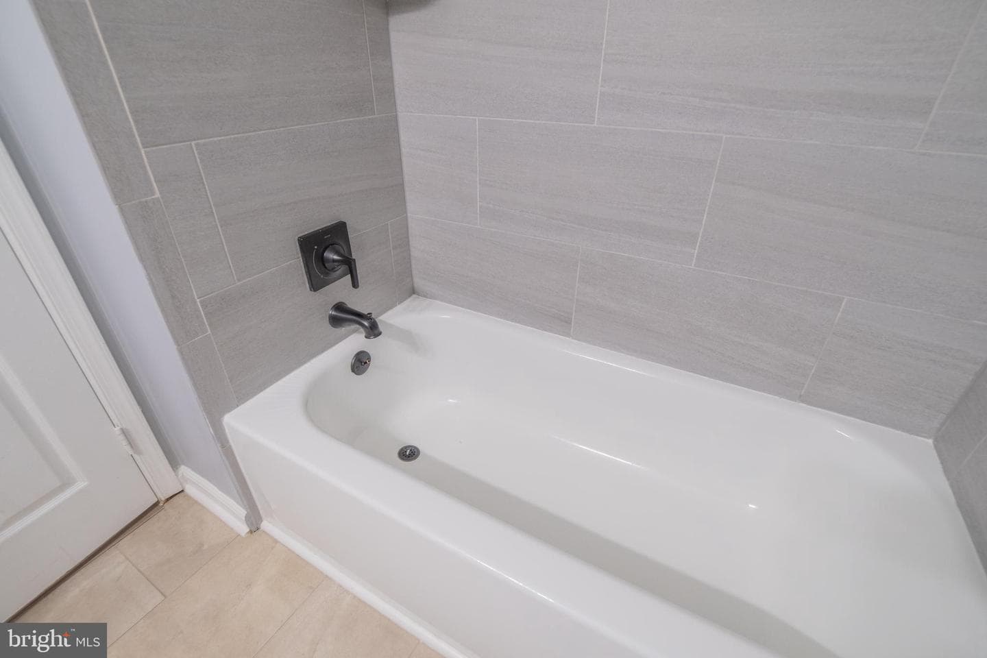 113 Brightwater Drive photo 20