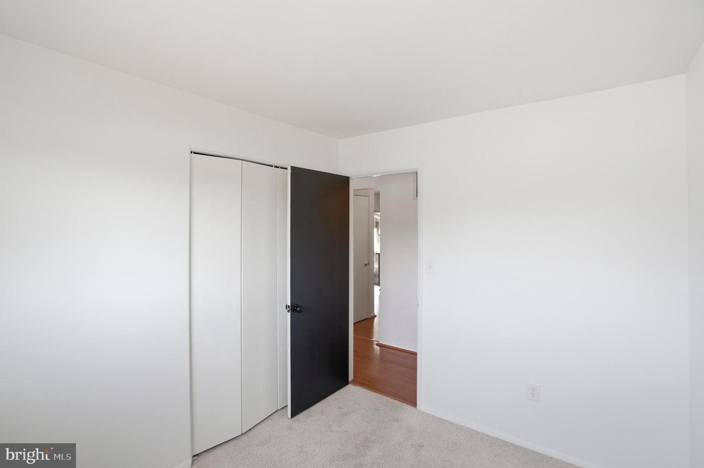 132 Janelin Court photo 20