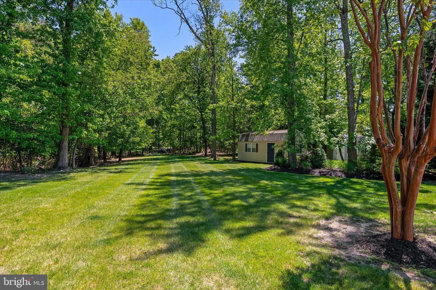 1405 Saybrooke Court photo 54