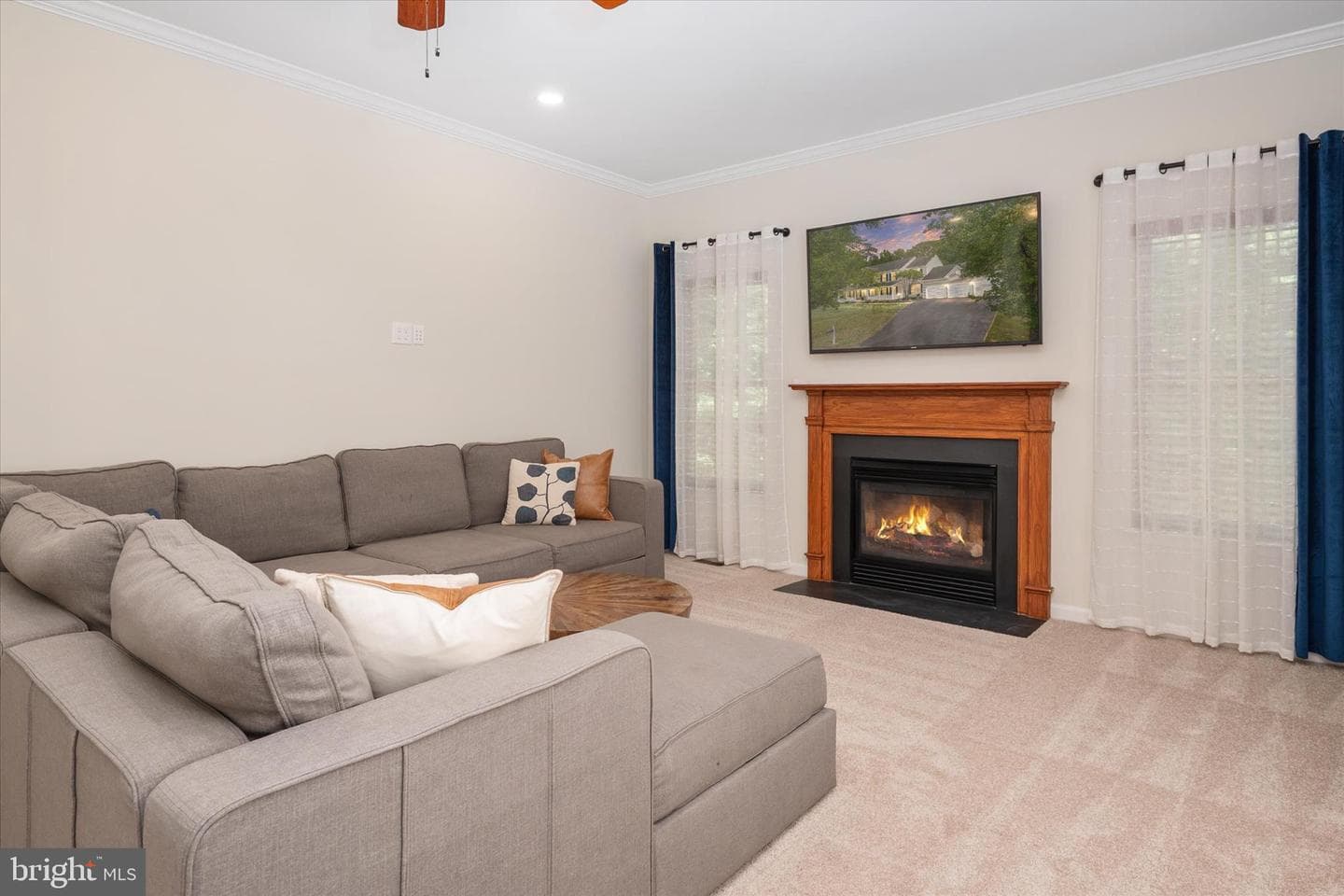 1405 Saybrooke Court photo 6
