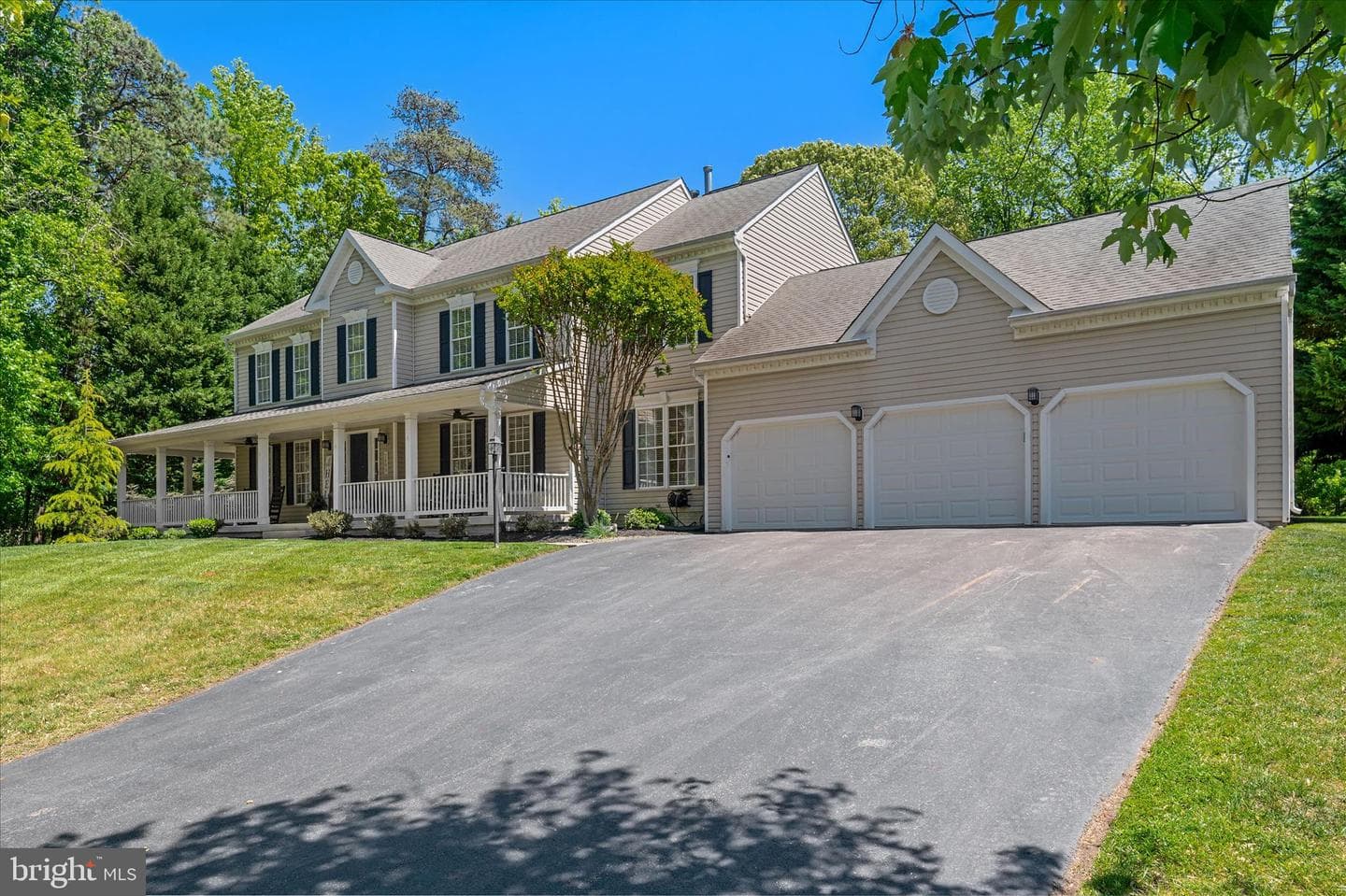 1405 Saybrooke Court photo 8