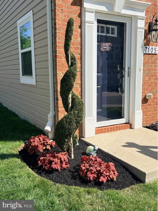 7105 River Birch Drive photo 2