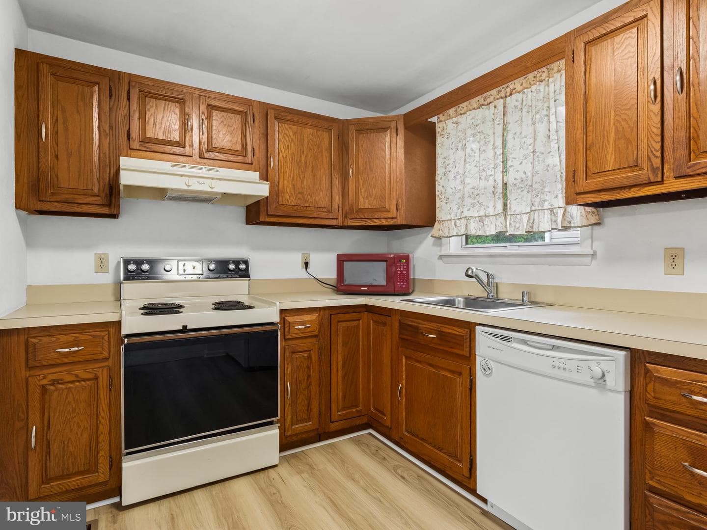 320 Cedar Grove Road photo 4