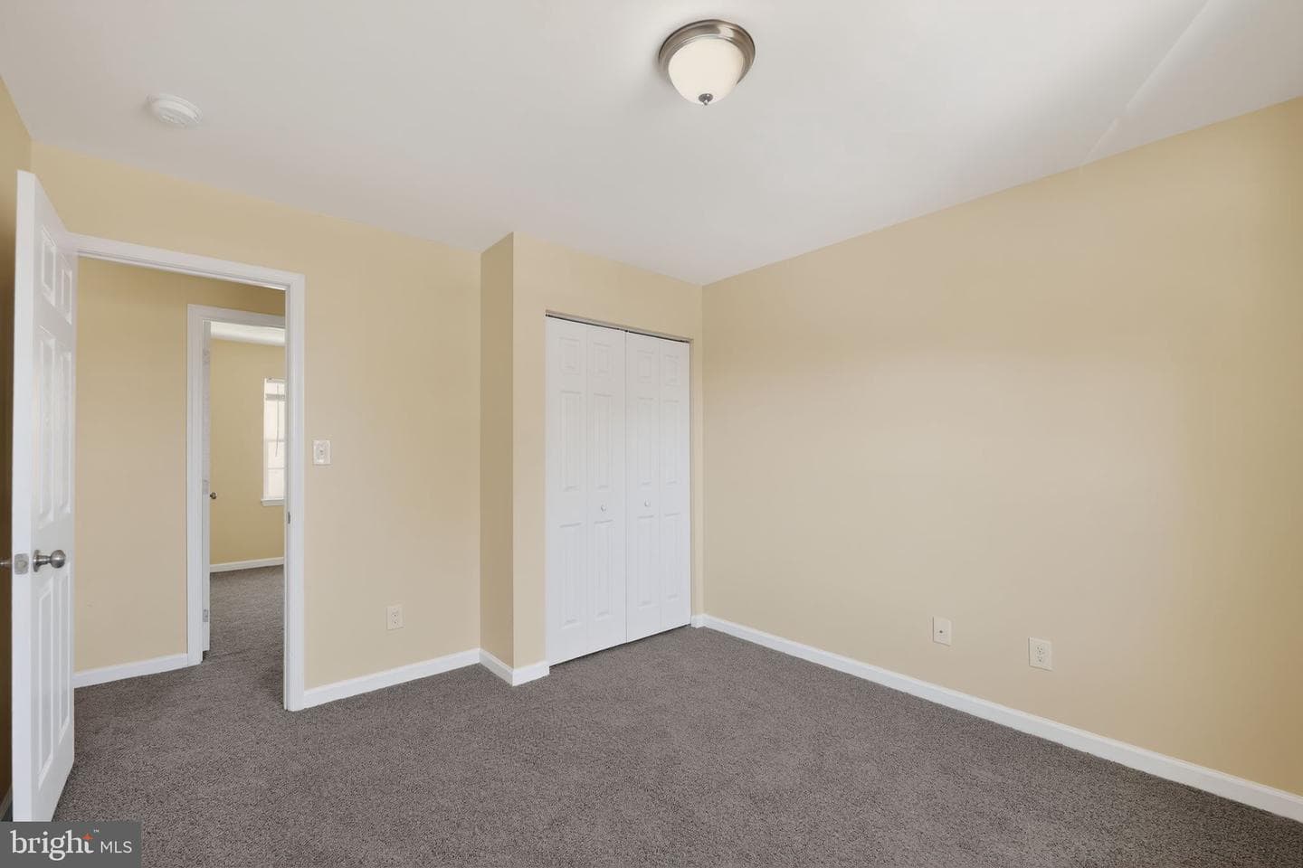 8090 Round Table Court photo 22