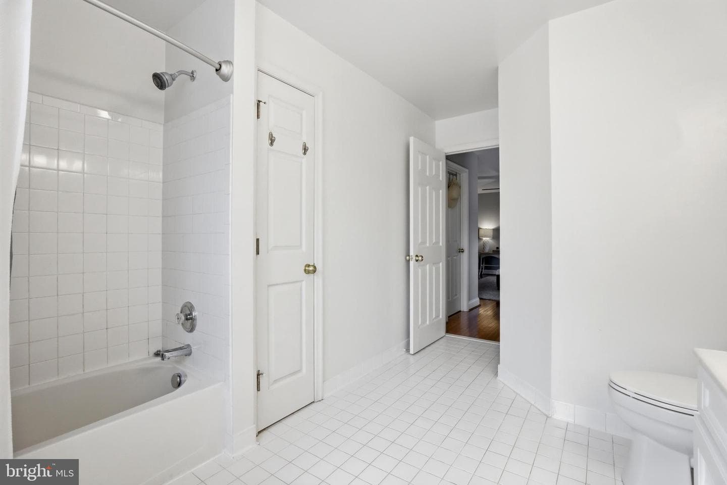 1610 Stern Court photo 36