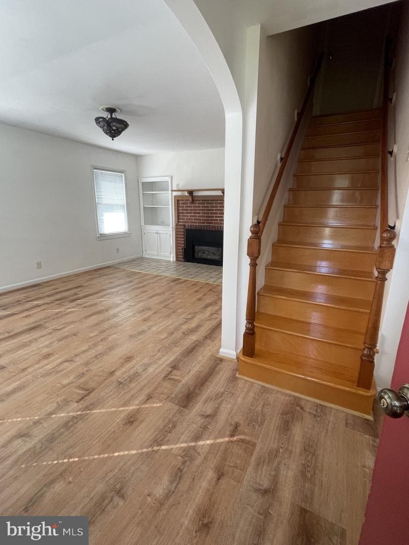 209 Beverley Avenue photo 14
