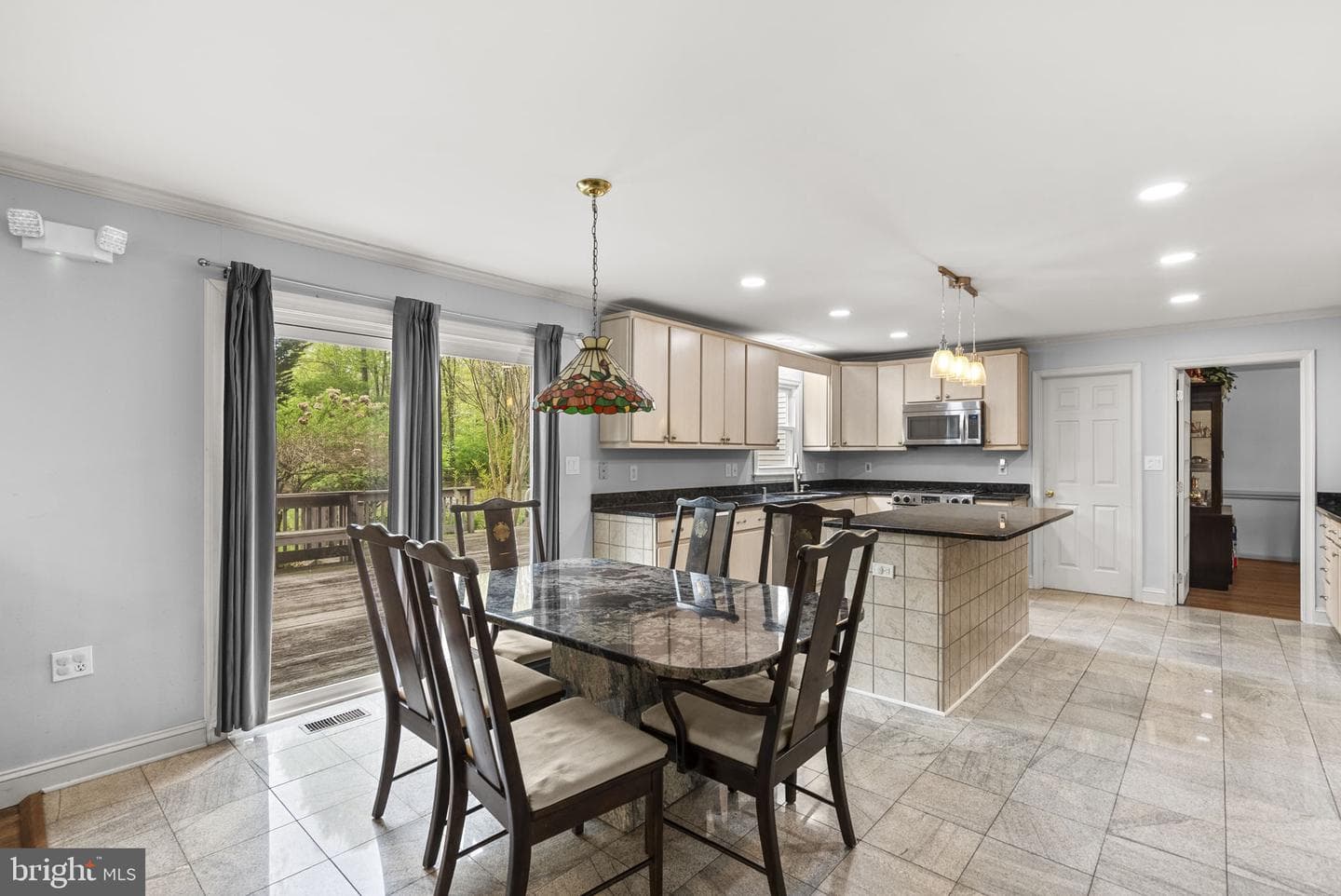 230 Ambleside Drive photo 14