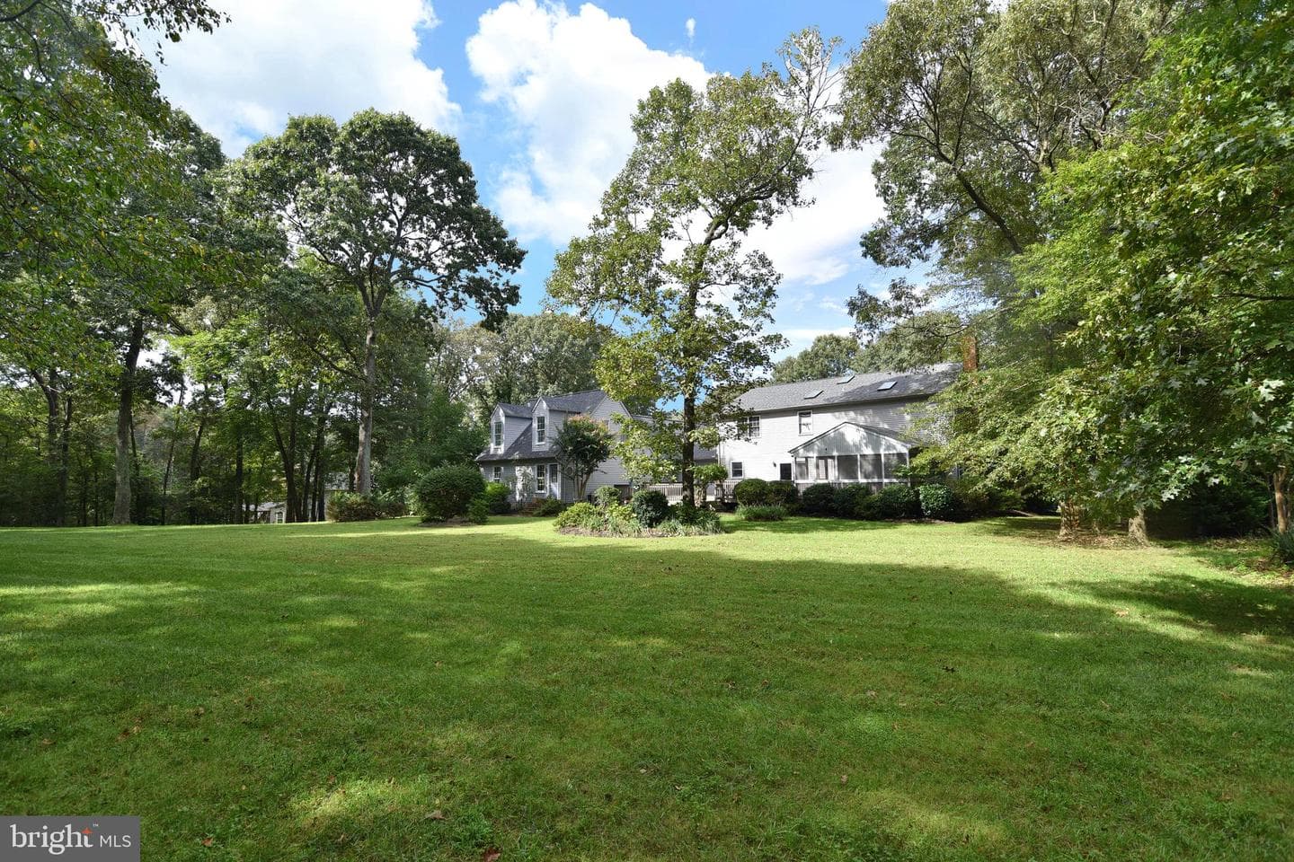 230 Ambleside Drive photo 7