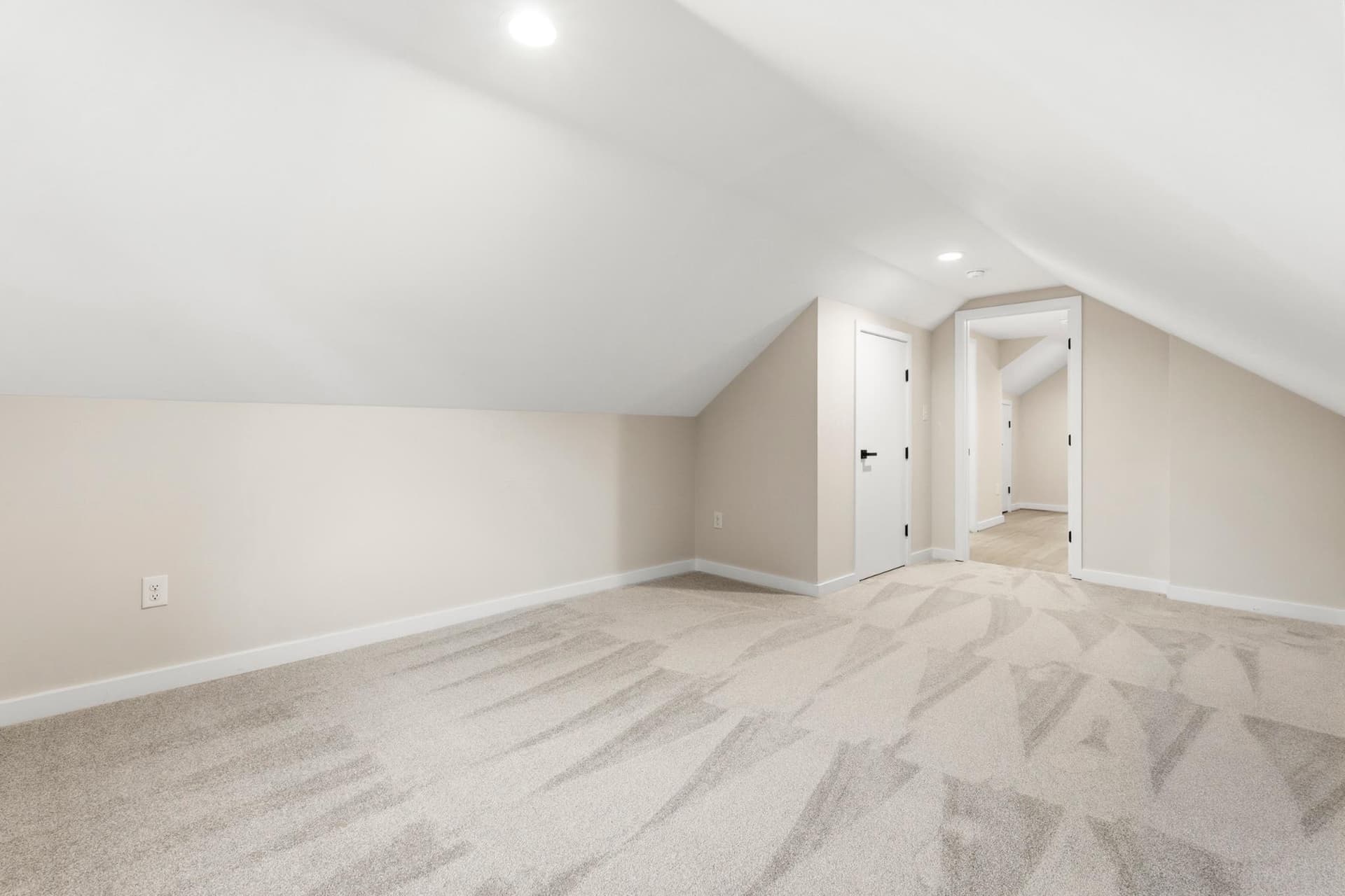 11 Admiral Road photo 40