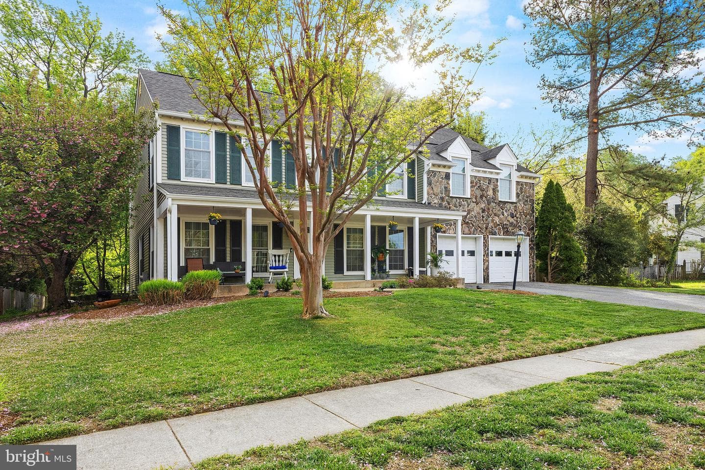 3281 Chrisland Drive photo 2