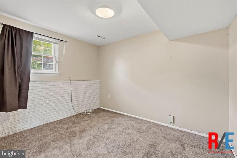 554 Lanny Court photo 33